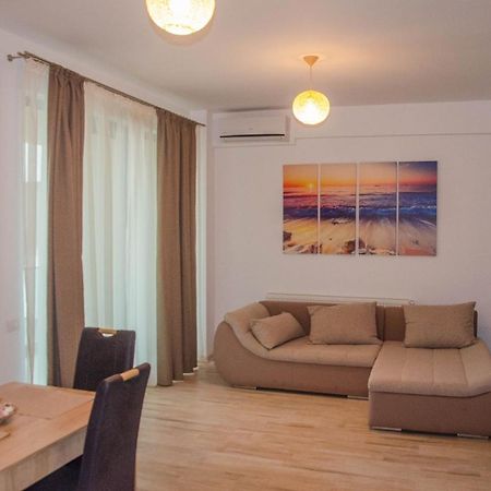 Velvet Residence Năvodari Εξωτερικό φωτογραφία