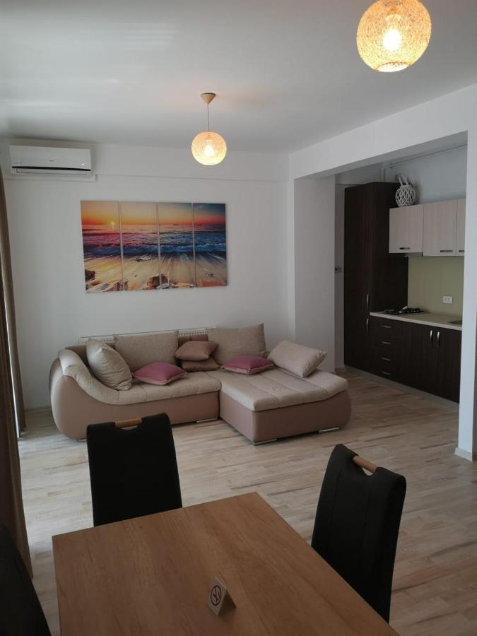Velvet Residence Năvodari Εξωτερικό φωτογραφία