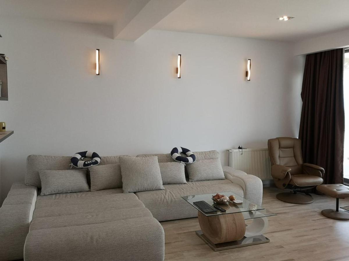 Velvet Residence Năvodari Εξωτερικό φωτογραφία