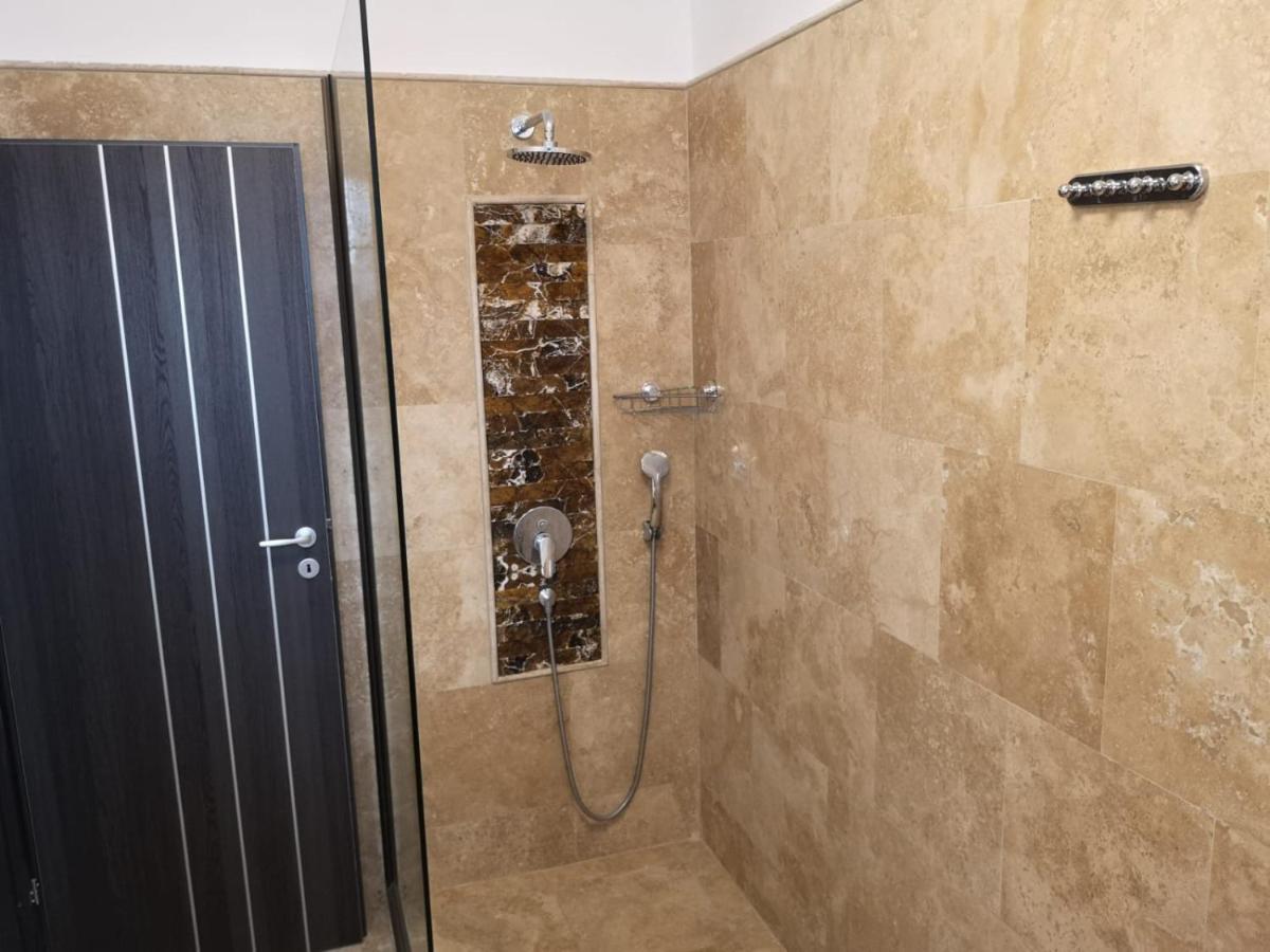 Velvet Residence Năvodari Εξωτερικό φωτογραφία